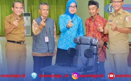 Ratusan Warga Tulangbawang Terima Bantuan Kemensos