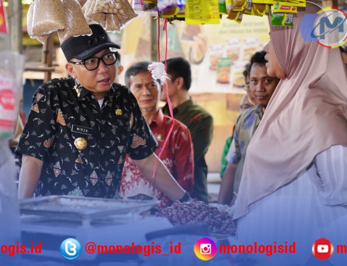 Cek Pasar di Pringsewu, Gubernur Mirza Soroti Harga Telur