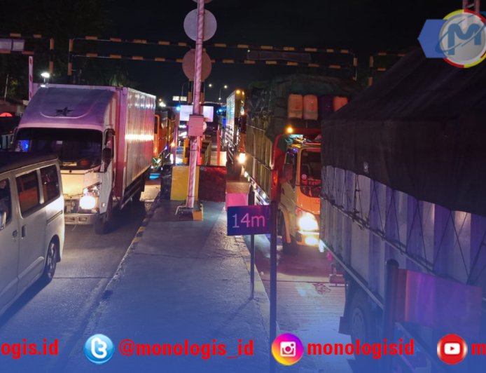 Listrik Pelabuhan Bakauheni Putus, Antrean Kendaraan Mengular