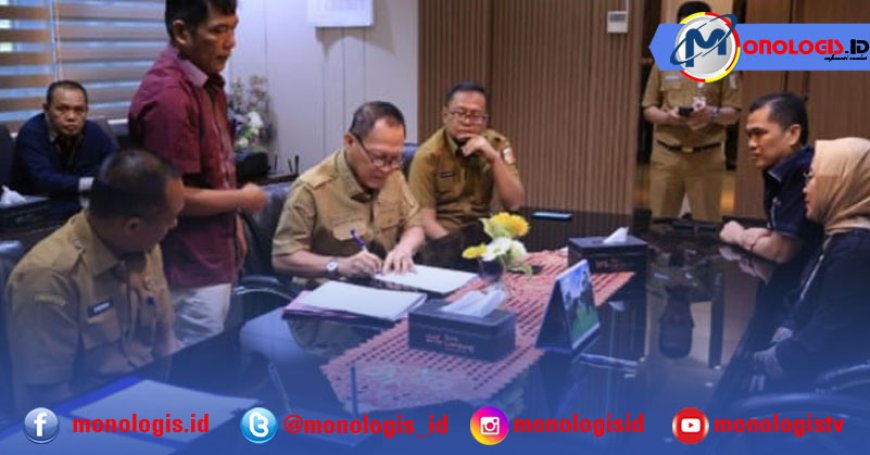 Pinjaman Daerah Rp.43 Miliar, Bupati Tulangbawang Tandatangani Perjanjian Kredit Dengan Bank Lampung