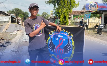 Pemuda Tambal Jalan Pakai Uang Sendiri, Pemerintah ke Mana?