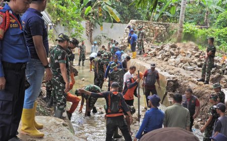 Gandeng TNI, Pemkot Bandar Lampung Normalisasi Sungai