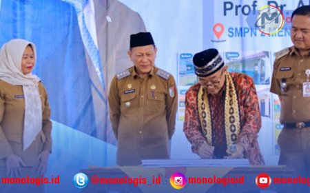 Mendikdasmen Resmikan Revitalisasi 35 Sekolah di Tulangbawang
