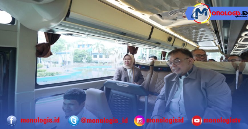 Satu Unit Bus Hibah Bank BTN Diterima Unila