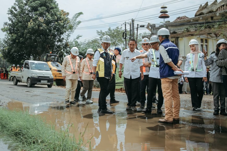 Pemprov Lampung Kebut Pelebaran Jalan Kawasan Wisata Pesisir