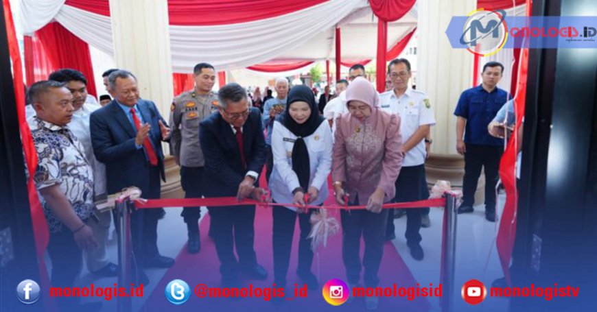 Eva Dwiana Resmikan Lab Hukum Unila