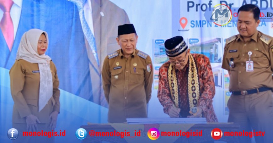 Mendikdasmen Resmikan Revitalisasi 35 Sekolah di Tulangbawang