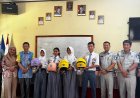 Siswa Mesuji Dapat Helm Gratis