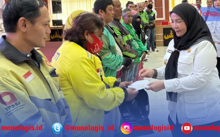 Seribu Ojol di Bandar Lampung Dapat Bantuan Beras Hingga Umroh
