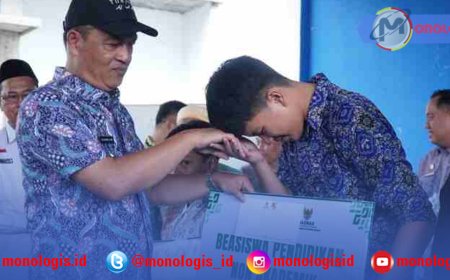 Bupati Tubaba Guyur Beasiswa Atlet Taekwondo