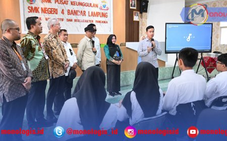 Kunjungi SMKN 4 Bandar Lampung, Gibran Janji Cari Guru Bahasa Jepang