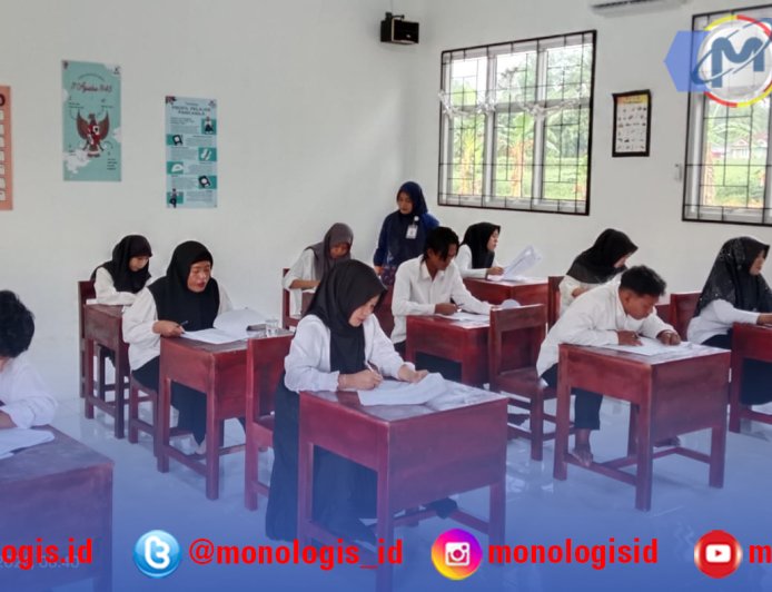 187 Warga Belajar Ikuti Ujian Paket di Mesuji
