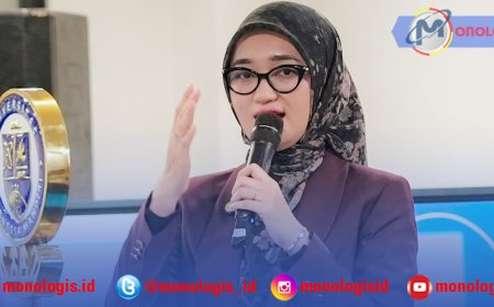 Jihan Minta Wisudawan Bangun Desa