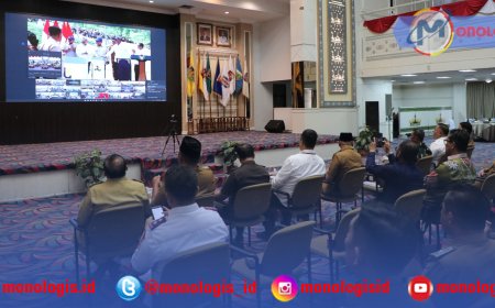 Prabowo Resmikan 7 Ruas Jalan Lampung