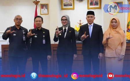 Jihan Lantik Kepala Biro Adpim Lampung