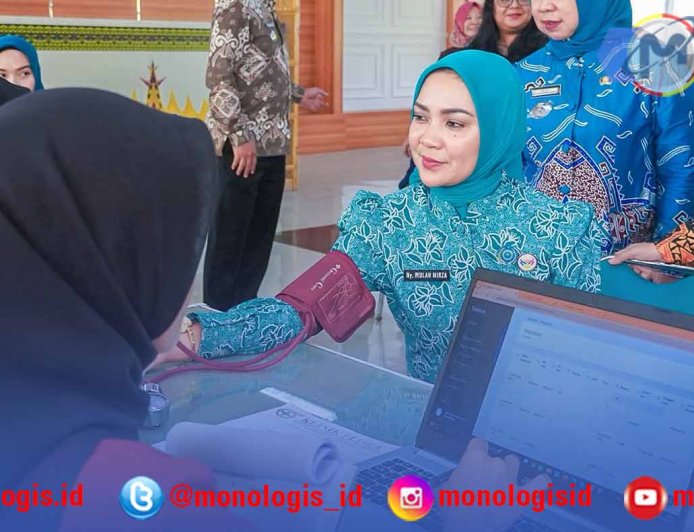 Ketua TP PKK Lampung Jalani Vaksin HPV