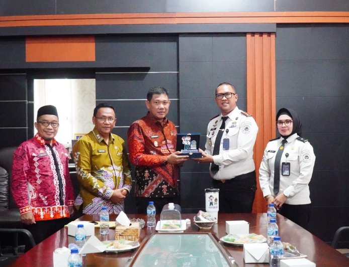 Pemkab Tubaba Gandeng Bapas Terapkan Pidana Kerja Sosial
