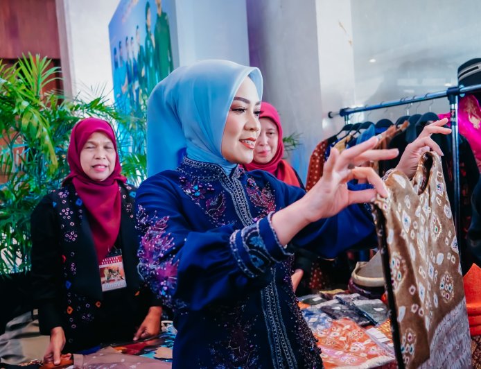LIFMove 2026 Dorong Wastra Lampung Mendunia