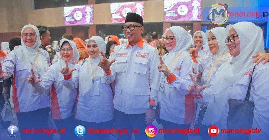 Mirza Hadiri Pelantikan Srikandi Jaga Desa
