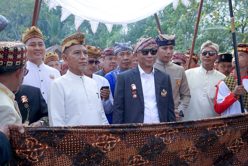Mirza Ajak Generasi Muda Jaga Adat Lampung