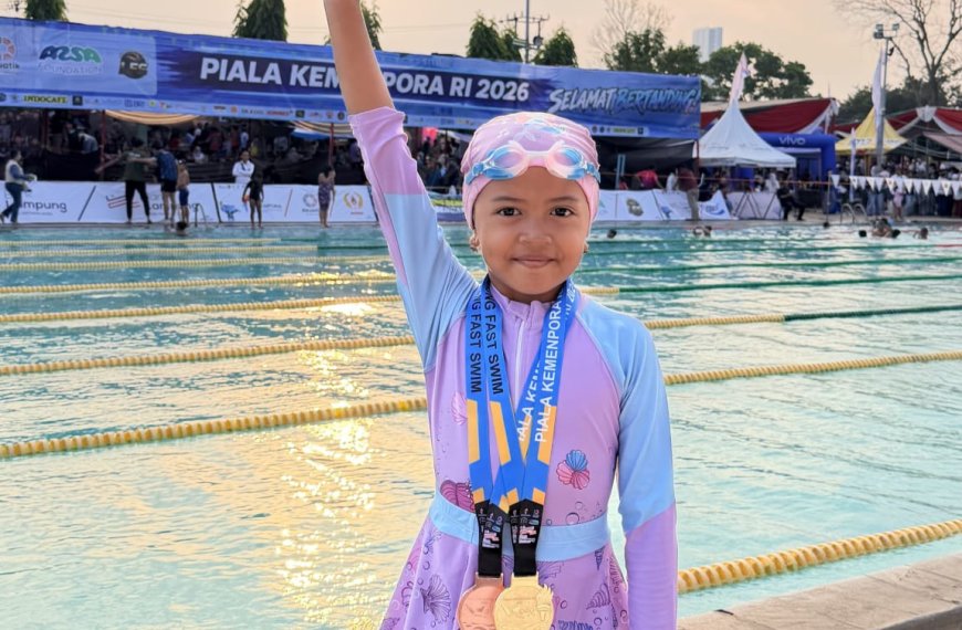 Khalisa Borong Dua Medali Piala Kemenpora