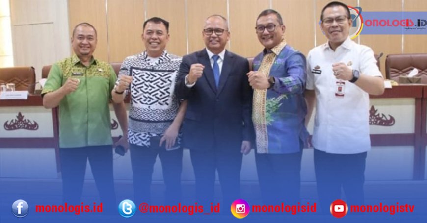 Sekda Tubaba Hadiri Promosi Doktor Sekda Tulangbawang