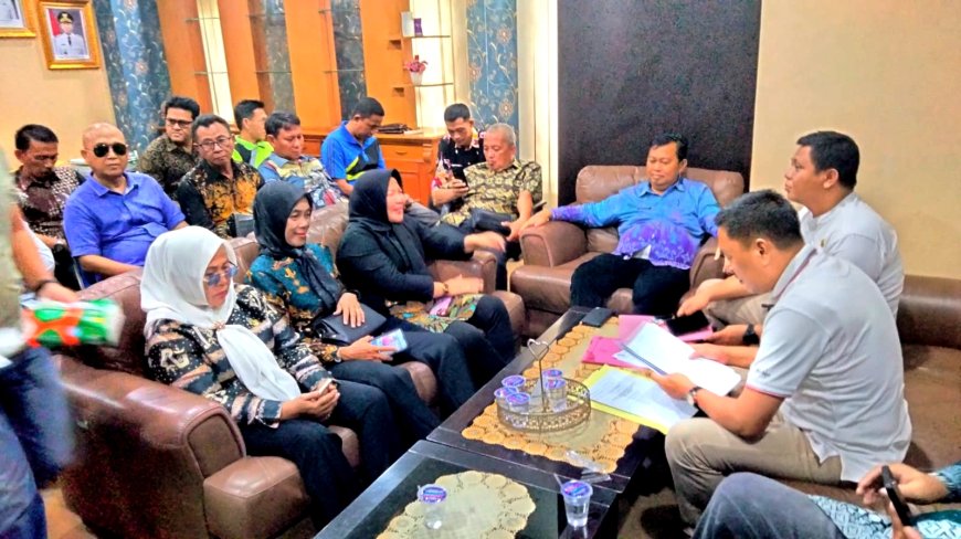 APDESI Lampura Protes Pemangkasan ADD, Pemkab Janji Kaji Ulang Perbup Nomor 64 Tahun 2026