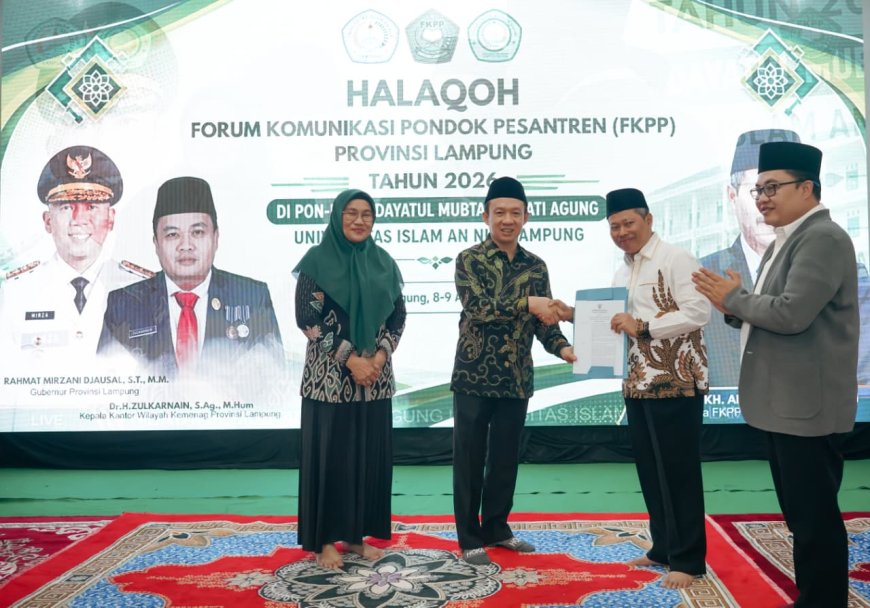 Pemprov Lampung Dorong Pesantren Adaptif Hadapi Era Digital dan AI