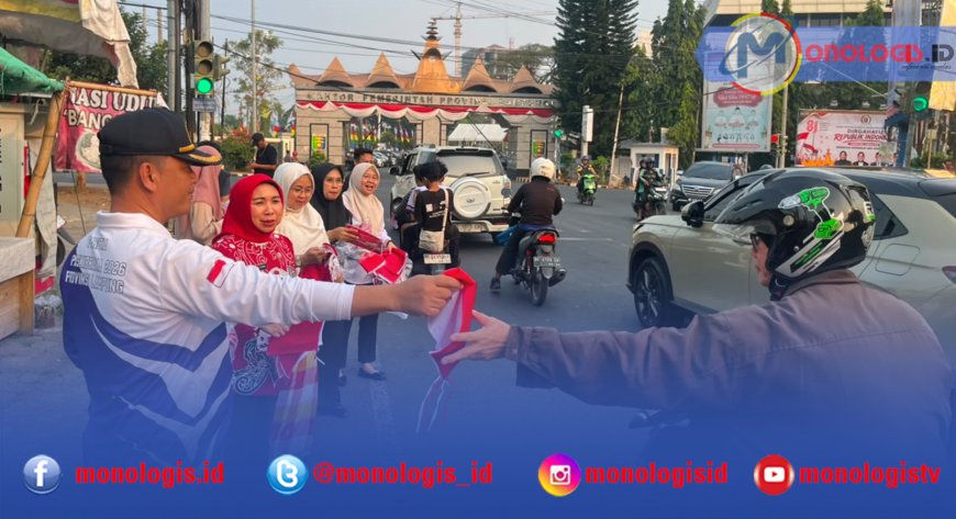 Jelang HUT ke-81 RI, Pemprov Lampung Bagikan 300 Bendera