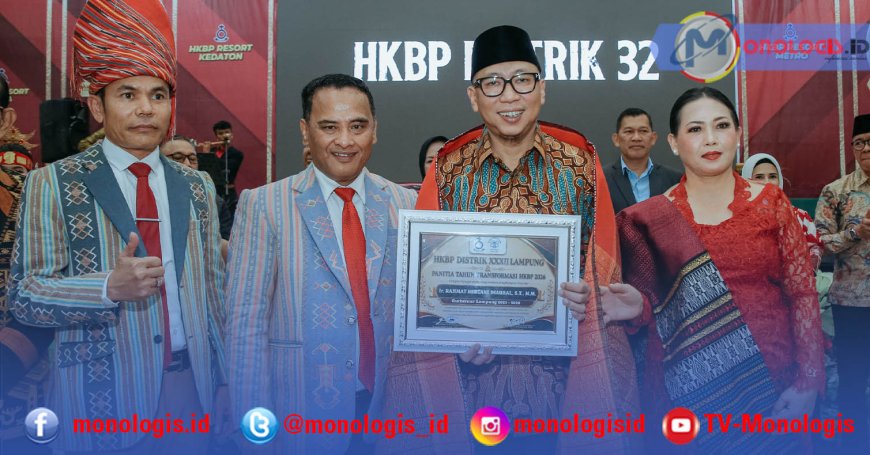 Gubernur Mirza Terima Penghargaan HKBP Lampung
