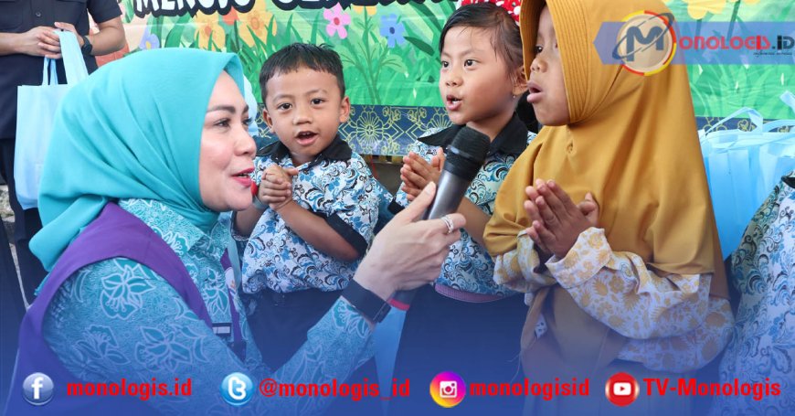 Wulan Sari Mirza Canangkan Desa Tapis Mesuji