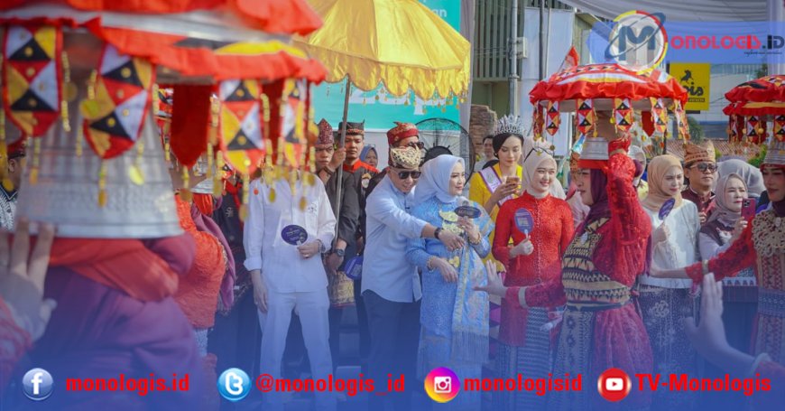 Ribuan Warga Padati Tapis Karnaval Lampung