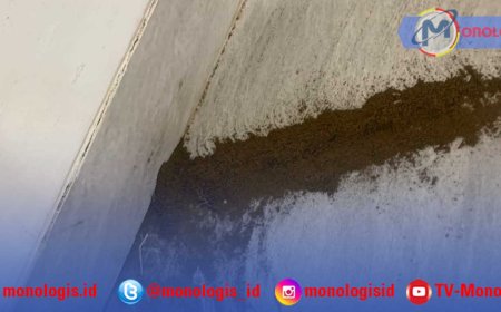 Abu Anak Krakatau Capai 15 Kilometer