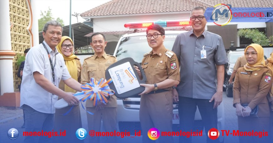 Bank Lampung Serahkan Ambulans ke Pemkab Lampura