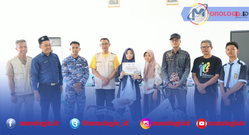 Lazismu Tubaba Beri Sepeda dan Beasiswa Rp4 Juta ke Siswa SMK