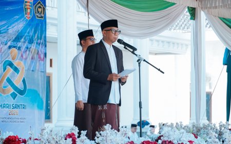 Mirza Pimpin Peringatan Hari Santri di Lampung
