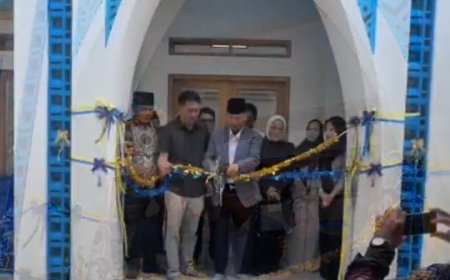 Pengusaha Lampung H Nuryadin  Bangun Masjid di Pangandaran