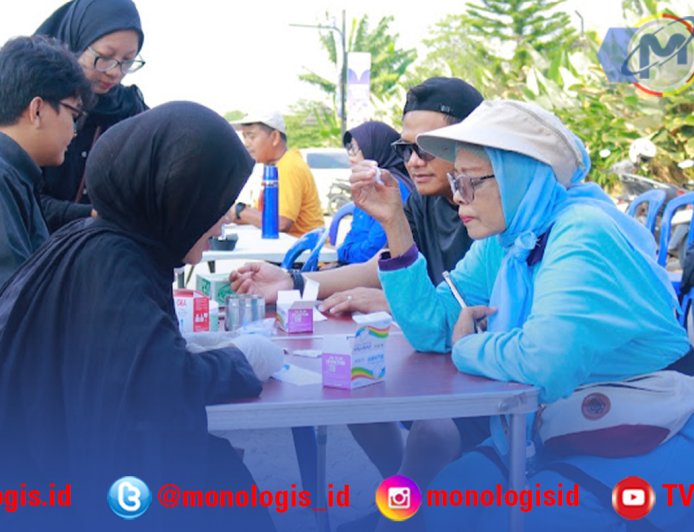 Mahasiswa FK Unila Edukasi Warga Cegah Hipertensi