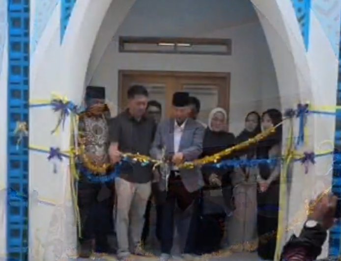 Pengusaha Lampung H Nuryadin  Bangun Masjid di Pangandaran