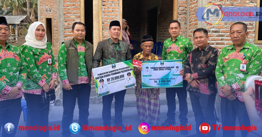 Pemkab Pesibar Salurkan Bantuan untuk Korban Kebakaran