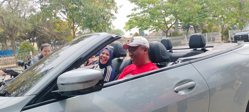 Komang–Uswatun Dekat, Sinyal Duet Politik?