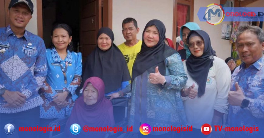 Eva Dwiana Salurkan Bantuan Alat Kesehatan di 28 Titik